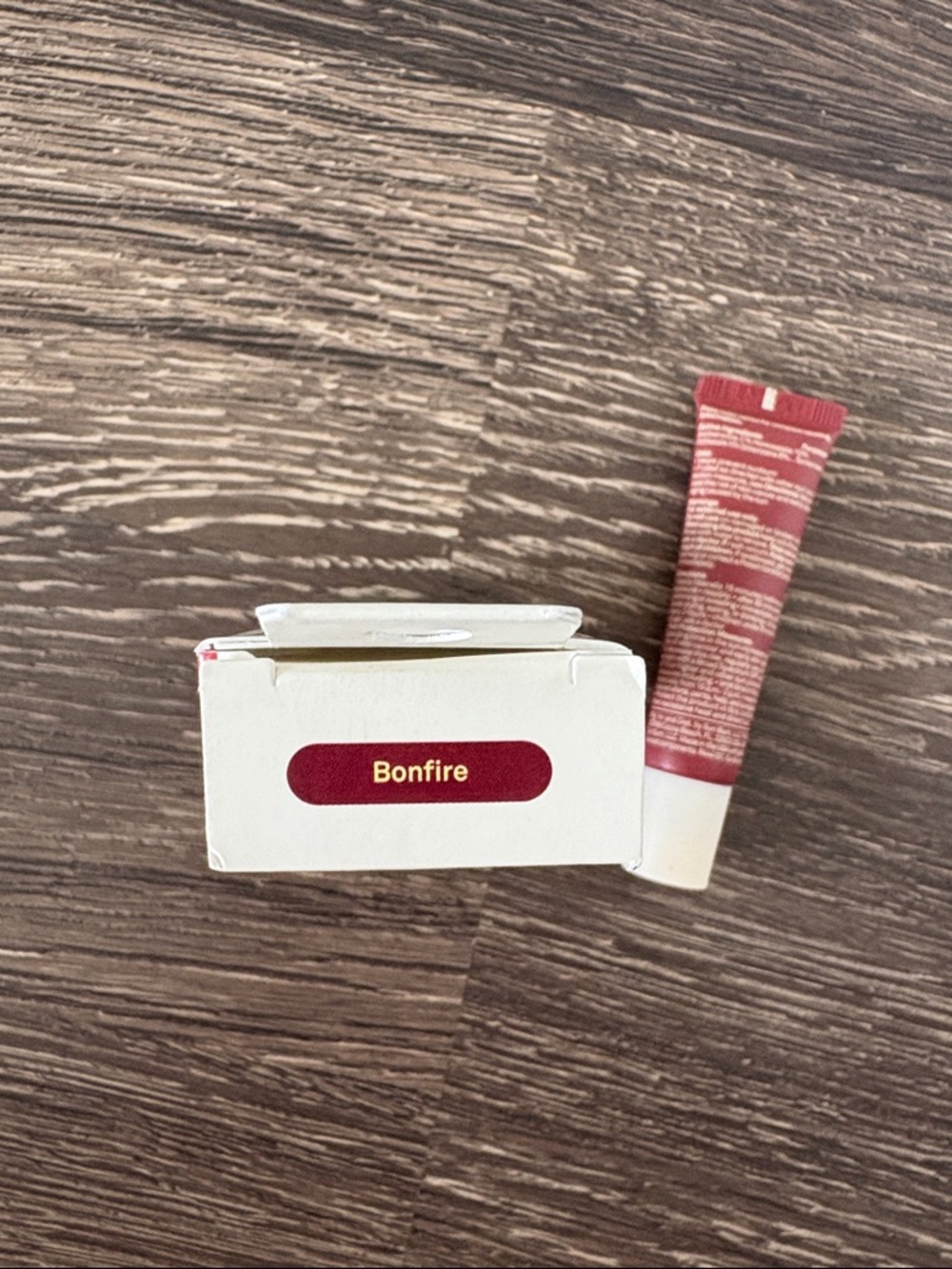 Sun Bum tinted sunscreen lip balm - Picture 3 of 4